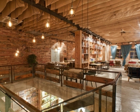 茶餐廳空間設(shè)計實景圖