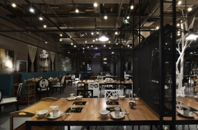 火鍋店空間設計案例圖,火鍋店空間設計布局圖