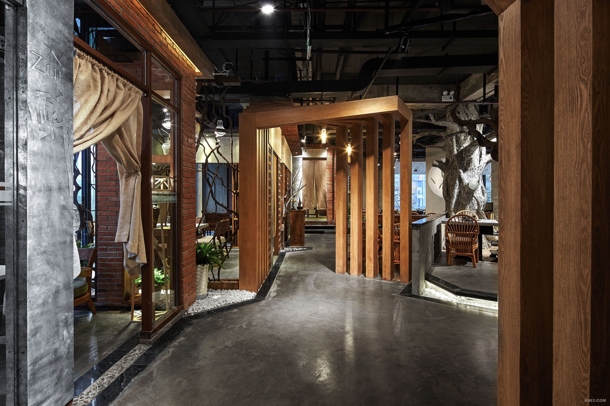 火鍋店空間設(shè)計(jì)布局圖,火鍋店空間設(shè)計(jì)實(shí)景圖