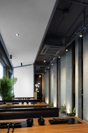 烤肉店空間設(shè)計布局圖