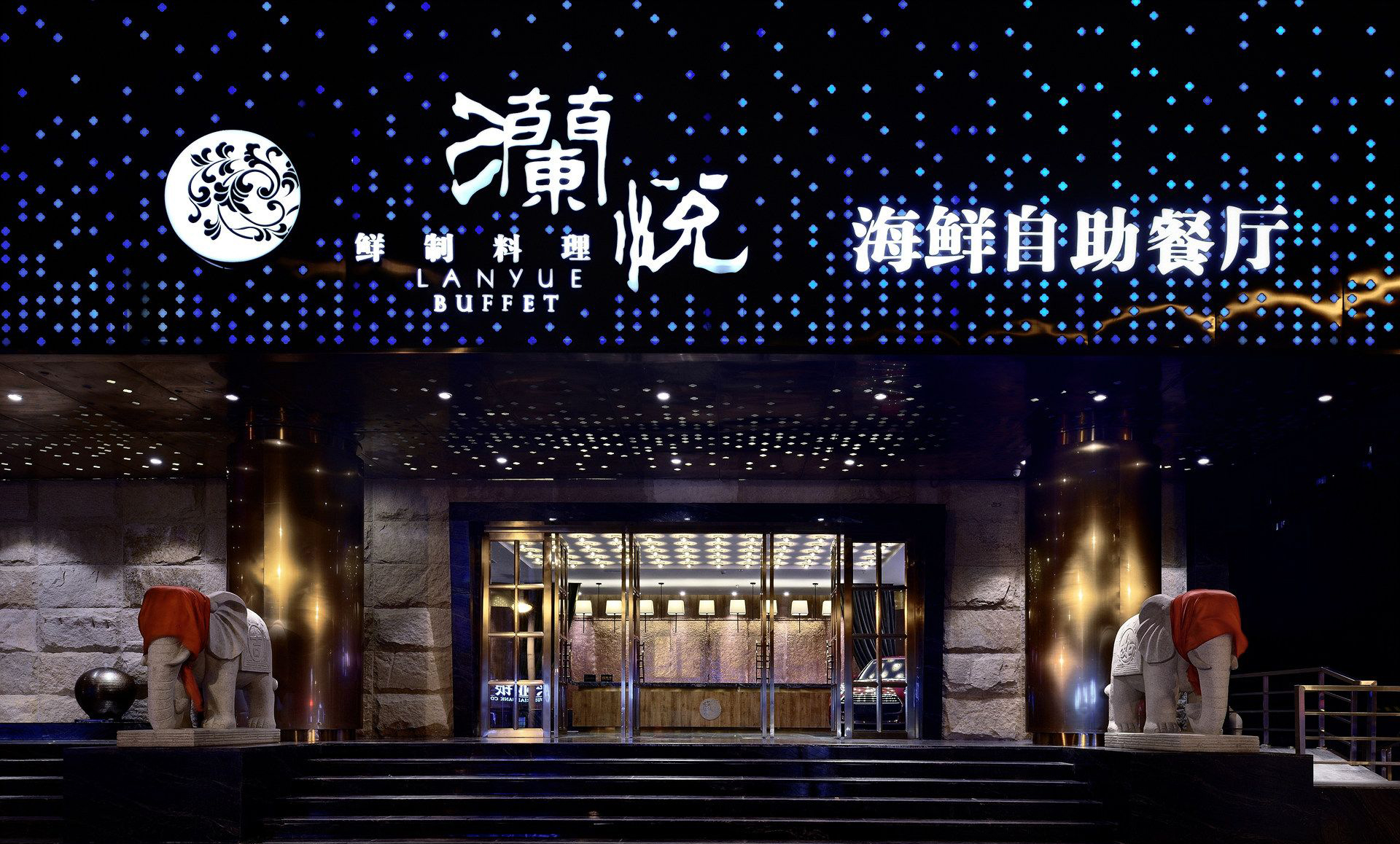 自助餐廳設(shè)計(jì)效果圖,自助餐廳設(shè)計(jì)布局圖