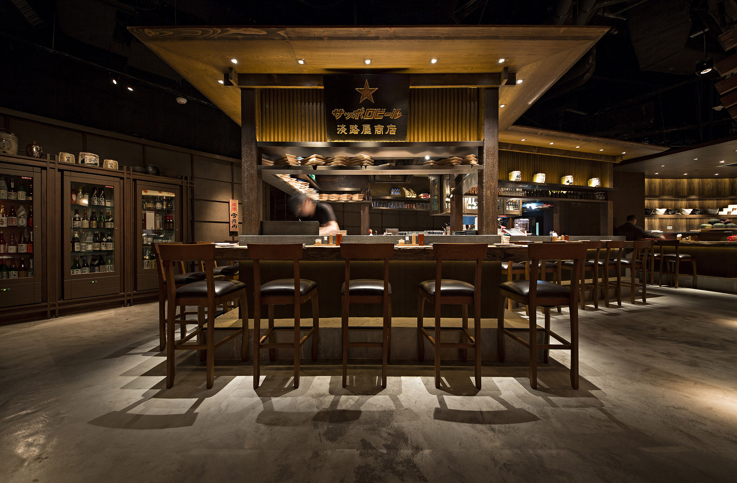  飯店裝修設(shè)計(jì)布局圖,飯店空間設(shè)計(jì)效果圖