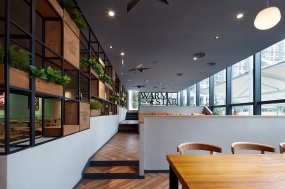  牛排餐廳裝修設(shè)計實景圖,餐廳裝修設(shè)計實景圖