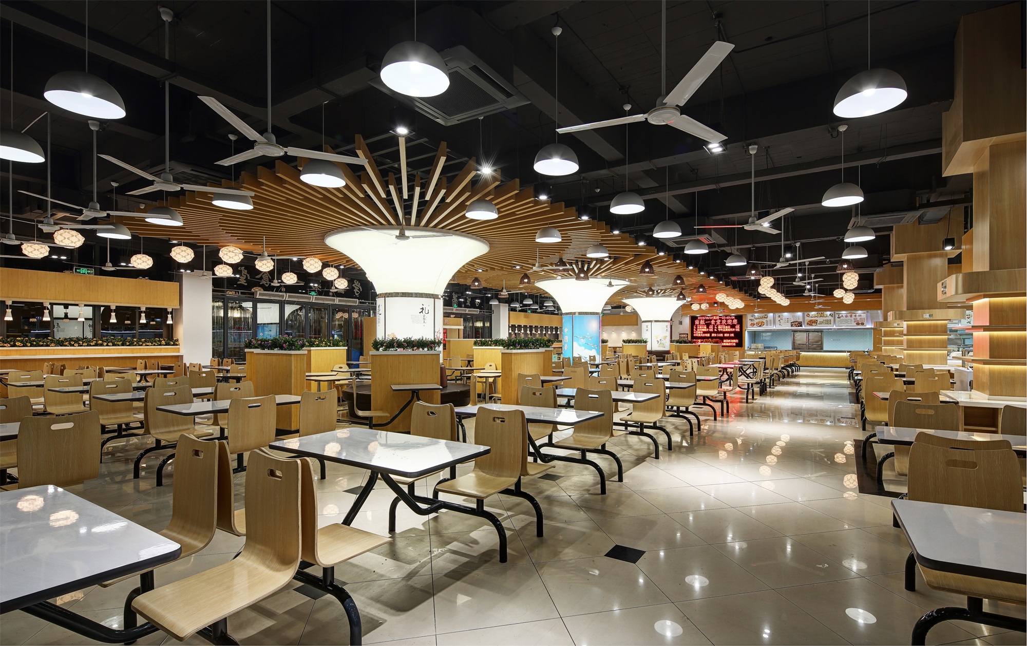 快餐店裝飾案例,快餐店裝飾圖片
