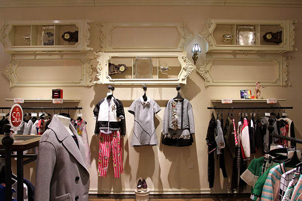 <a href=http://tt45tt.cn/pictrue/fzd target=_blank class=infotextkey>服裝店裝修效果圖</a>片