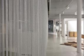 產(chǎn)品展廳過道設計效果圖,