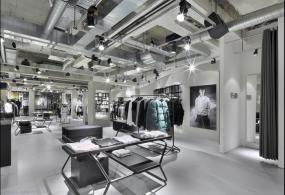 簡約黑白服裝店裝修風(fēng)格