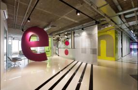企業(yè)寫字樓前臺(tái)吊頂裝修效果圖片