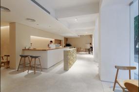 小型蛋糕店室內(nèi)設(shè)計裝修效果圖