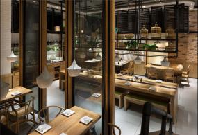 最新湘菜飯店室內(nèi)燈泡裝修效果圖片