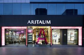 商場化妝品店設(shè)計效果圖圖片
