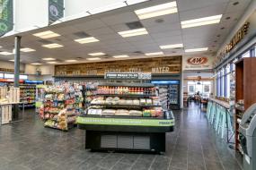 小型便利店貨架裝修設(shè)計(jì)圖片