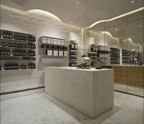國外化妝品店室內(nèi)設(shè)計(jì)圖片欣賞
