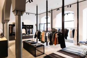 百貨商場男士服裝店設(shè)計效果圖