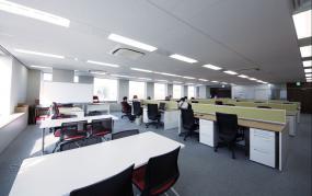個性時尚辦公室裝修方案辦公室吊頂設(shè)計