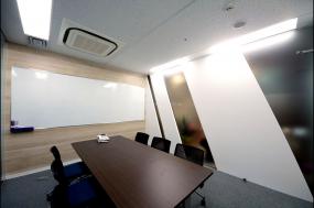 個性辦公室石膏板吊頂裝修效果圖片