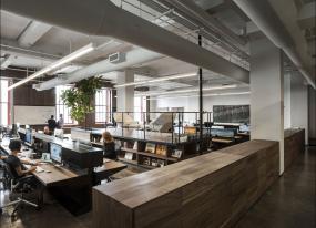 企業(yè)辦公室室內(nèi)裝修圖
