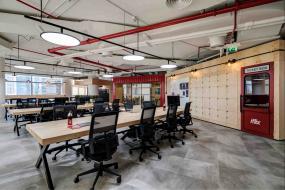 loft辦公室室內(nèi)簡單裝修效果圖片