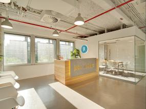 潮流公司前臺(tái)背景墻效果圖片