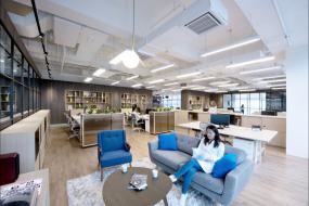 開放式辦公室最新室內(nèi)裝飾設(shè)計(jì)效果圖片