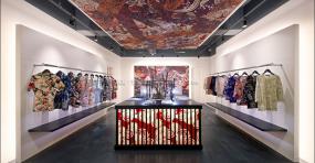 小型女裝店設(shè)計(jì)裝飾圖