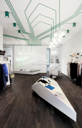 品牌服裝店裝修效果圖