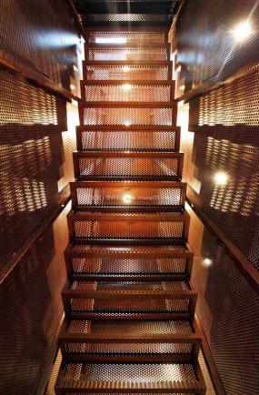 LOFT風格餐廳裝飾圖片