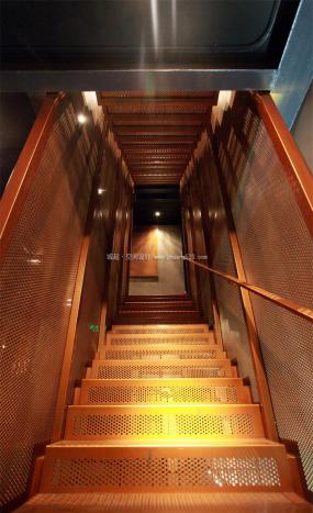 LOFT風(fēng)格餐廳裝修設(shè)計(jì)效果圖