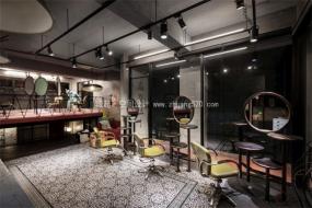 最新個(gè)性風(fēng)格理發(fā)店設(shè)計(jì)裝飾效果圖片