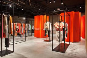 高級服裝店裝修高清效果圖