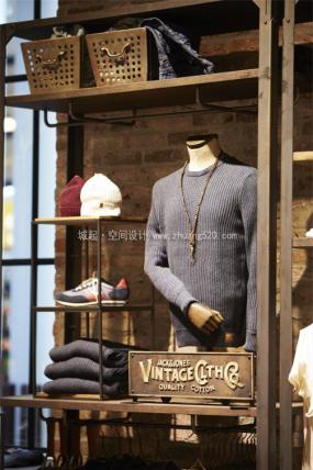 最新精品服裝店裝修設計效果圖
