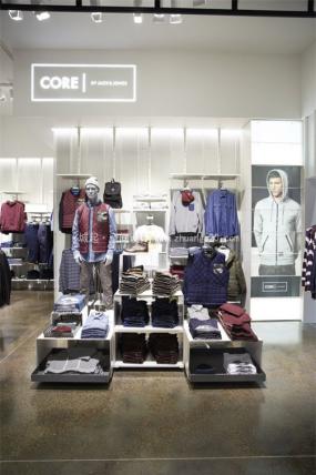 最新精品服裝店設計裝飾效果圖