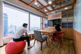 制藥公司辦公室裝修實景圖片