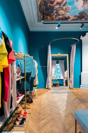 簡約風格服裝店裝修圖片