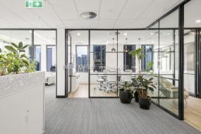 普通企業(yè)辦公室室內(nèi)裝飾裝修設(shè)計效果圖