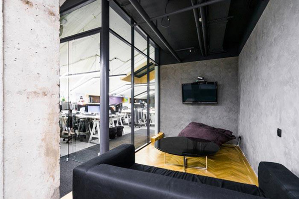 LOFT<a href=http://tt45tt.cn/pictrue/bgs target=_blank class=infotextkey>辦公室裝修效果圖</a>片
